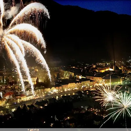 Jugendgaestehaus Auberge de jeunesse *