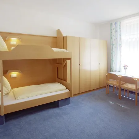 Jugendgaestehaus Auberge de jeunesse